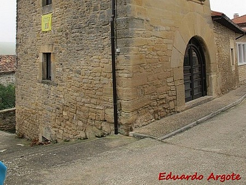 Torre palacio de los Montoya