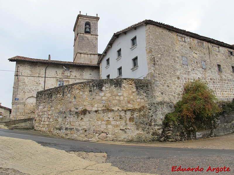 Muralla urbana de Kontrasta