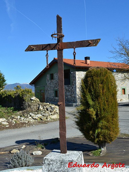 Cruz de hierro de Langarika