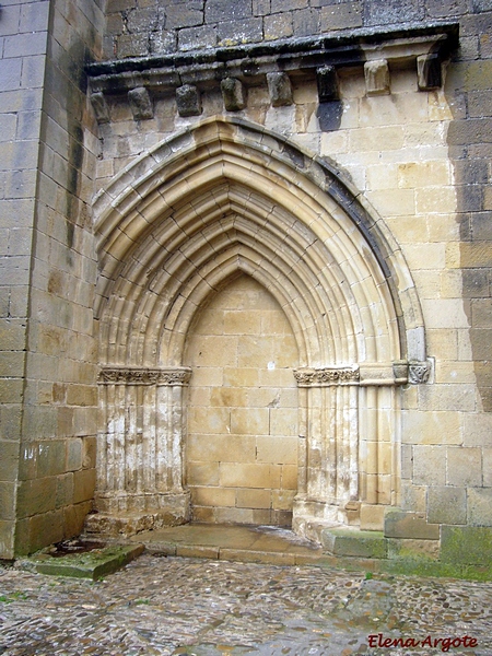 Iglesia de Santa María de los Reyes