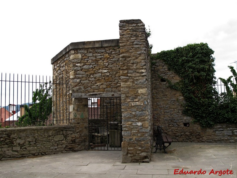 Muralla urbana de Vitoria