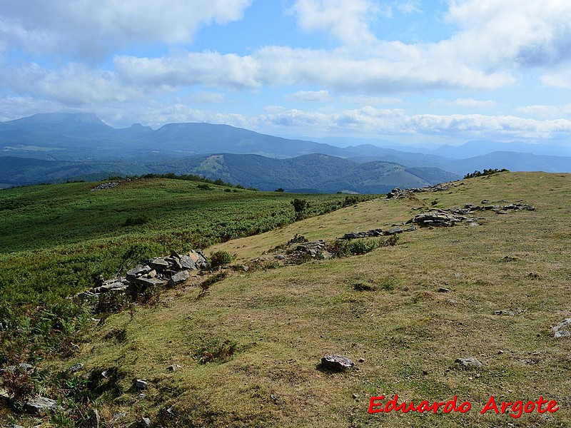 Trincheras del Monte Oketa