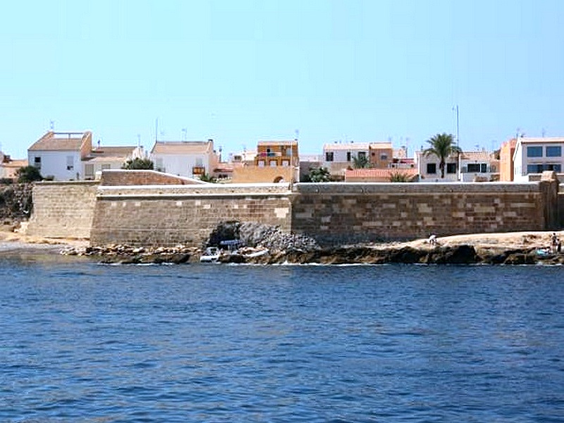 Muralla urbana de Tabarca