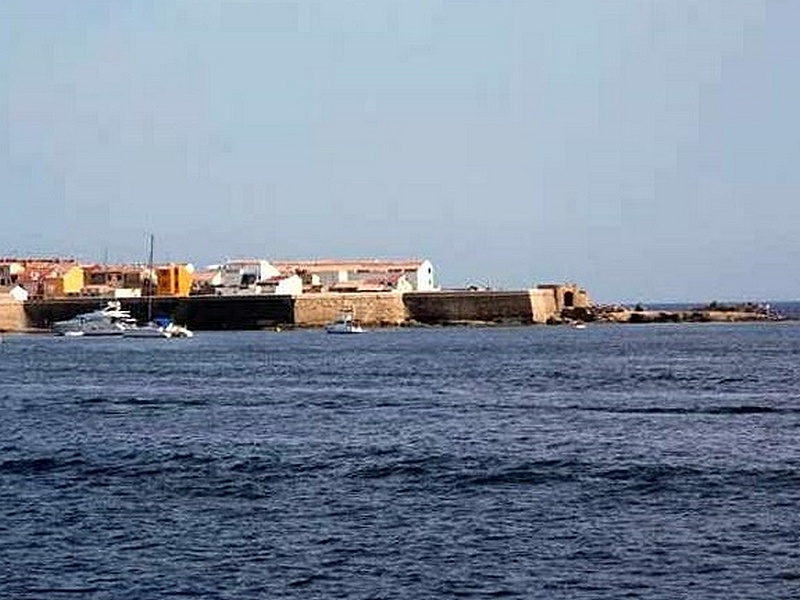 Muralla urbana de Tabarca