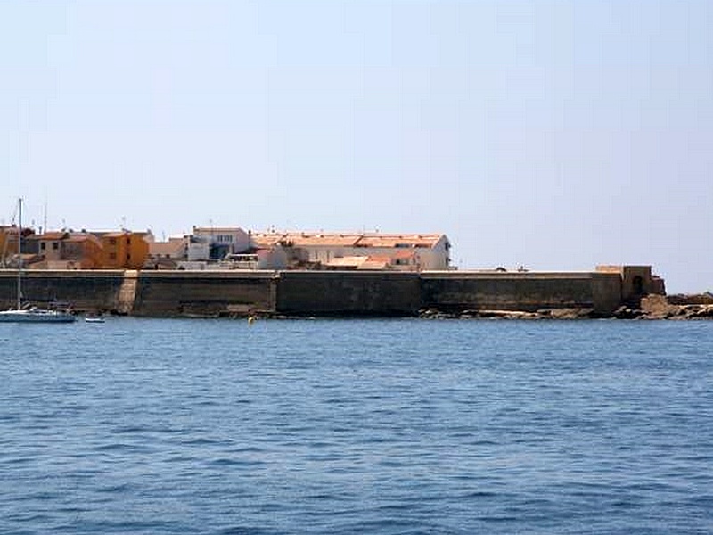 Muralla urbana de Tabarca