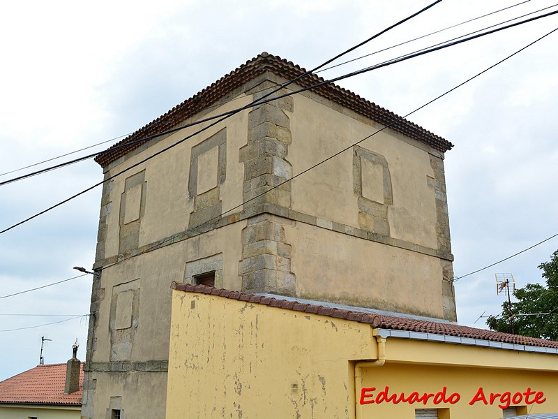 Torre de los Álvarez de las Asturias