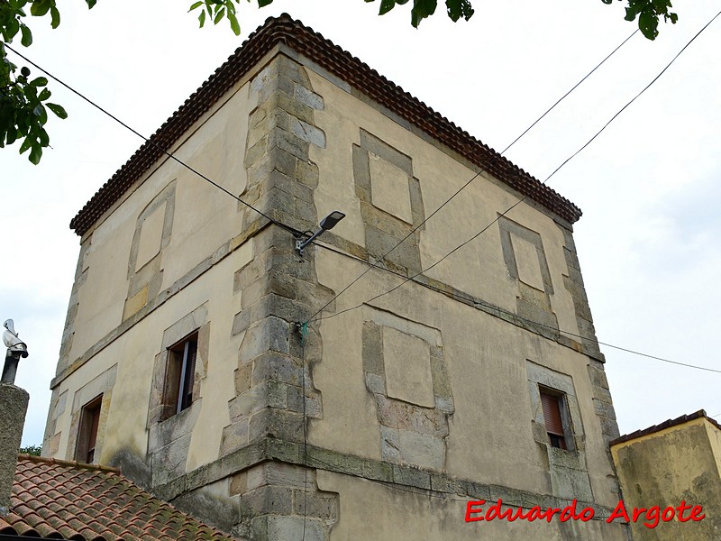 Torre de los Álvarez de las Asturias