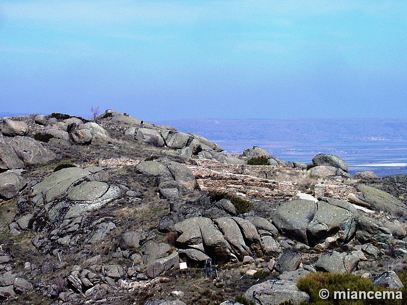 Castro Cabeza de Navasangil