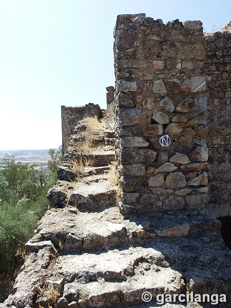 Puerta junto a la Torre Mocha