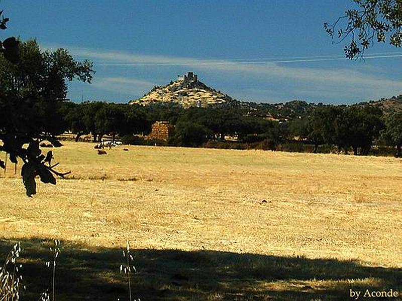 Castillo de Burguillos del Cerro