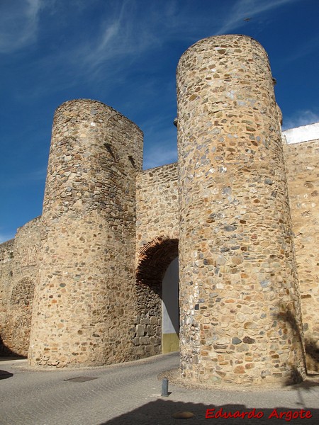 Muralla medieval de Olivenza