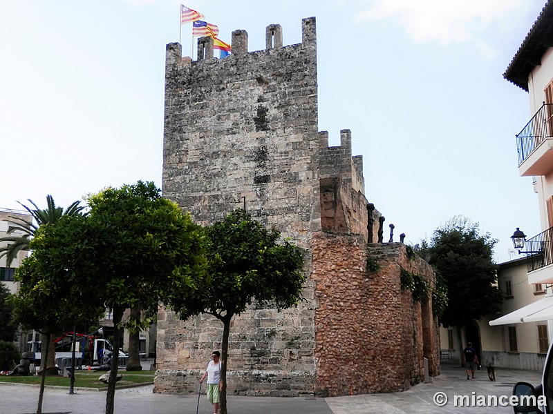 Muralla medieval de Alcúdia