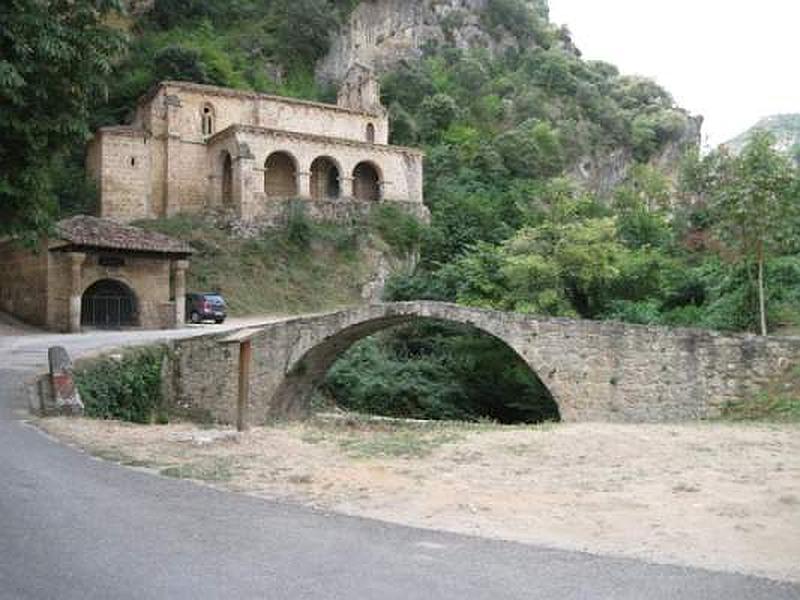 Puente medieval de Tobera