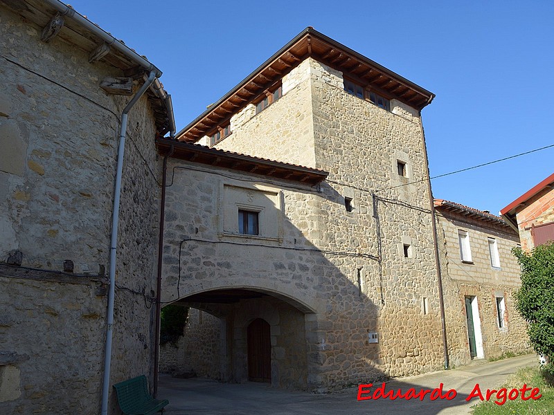 Casa-Torre de Villapanillo