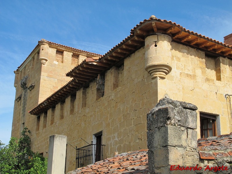 Casa fuerte de los Huidobro