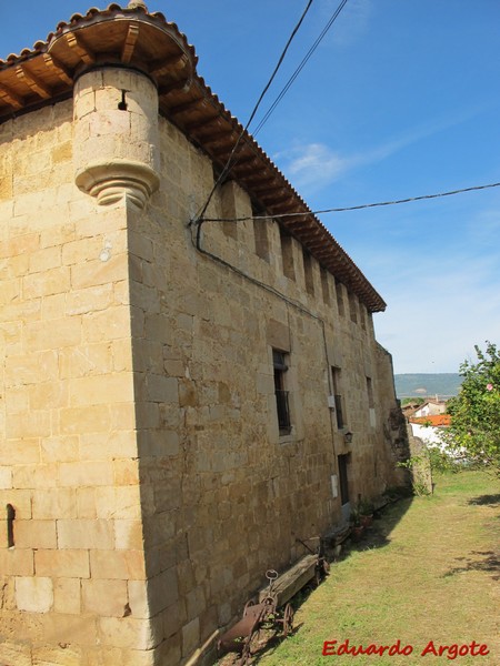 Casa fuerte de los Huidobro