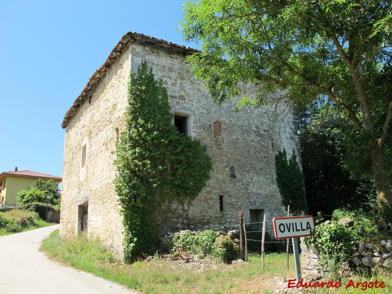 Casa torre de Ovilla de Mena