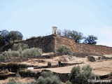 Muralla abaluartada de Alcántara