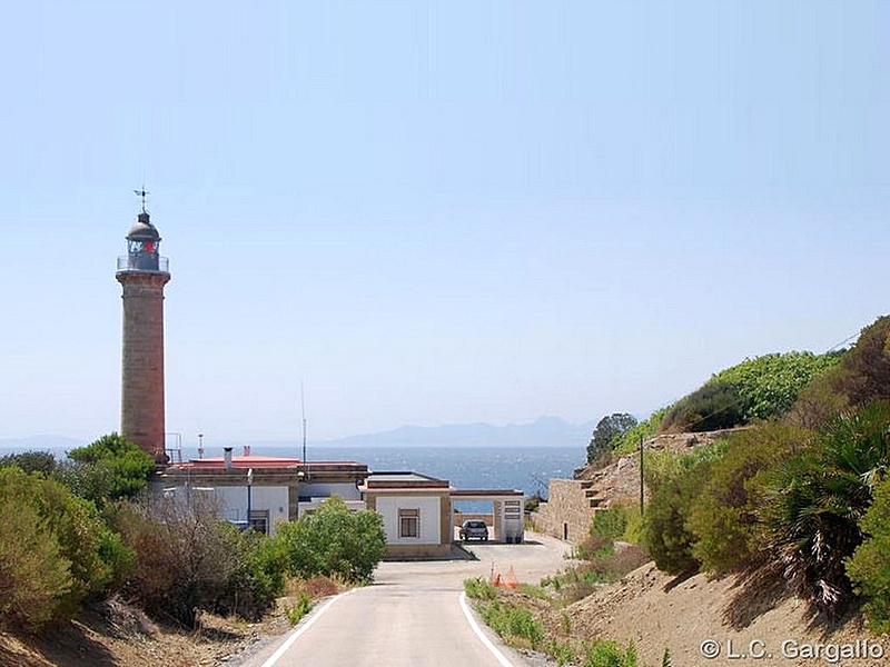 Faro de Punta Carnero