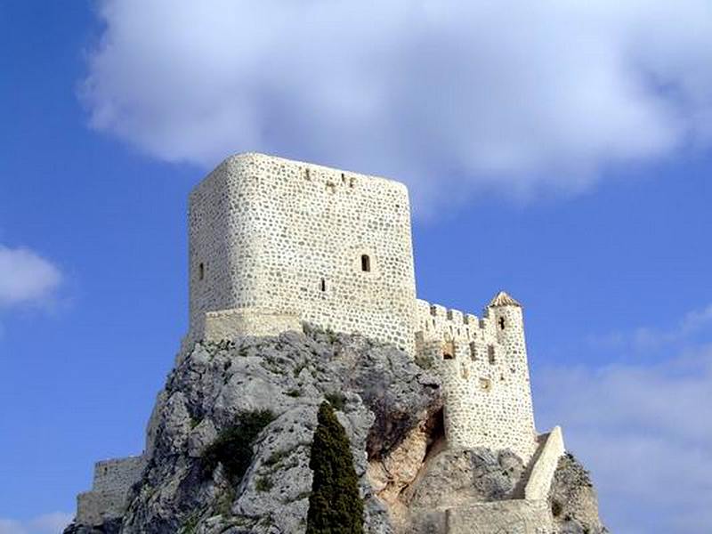 Castillo de Olvera