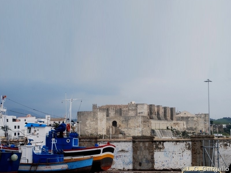 Castillo de Guzmán el Bueno