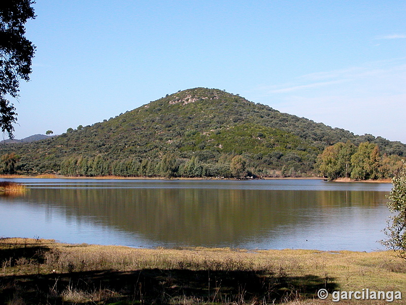 Embalse de Guadanuño