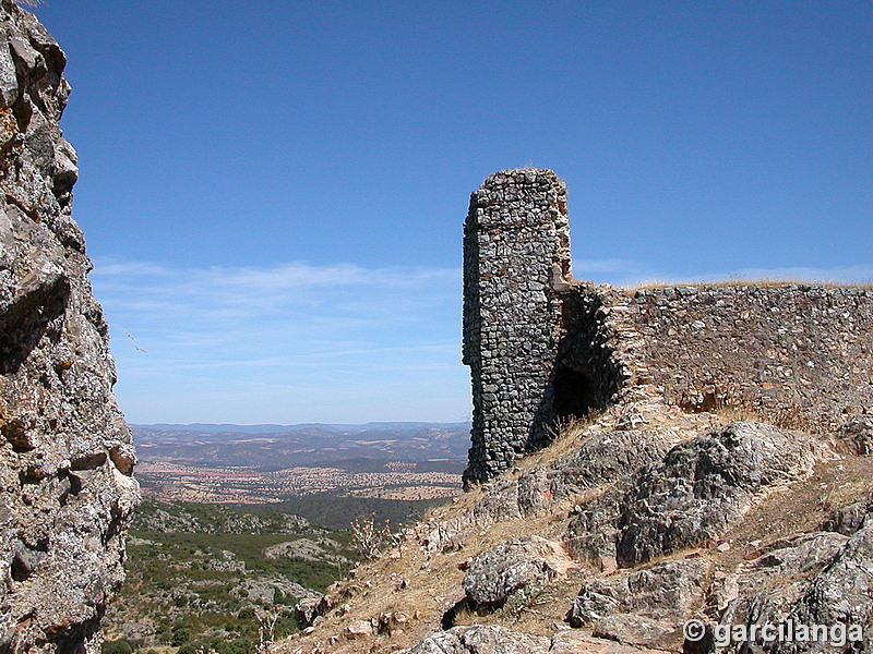 Castillo de Miramontes