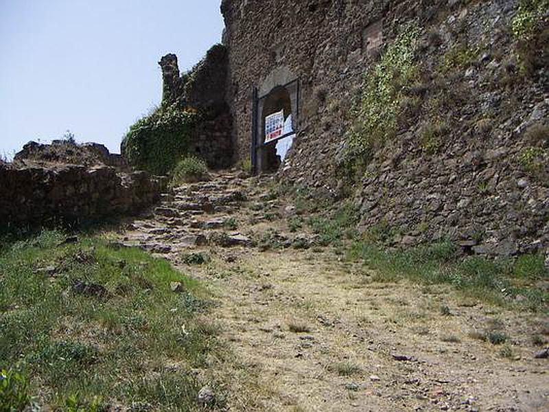 Castillo de Montsoriu