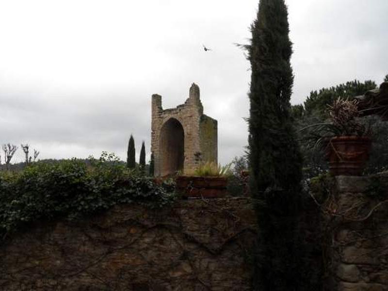 Muralla urbana de Peratallada