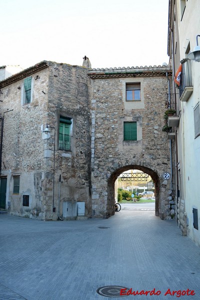 Muralla urbana de Peralada