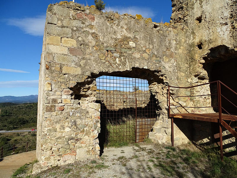 Castillo de Quermanço