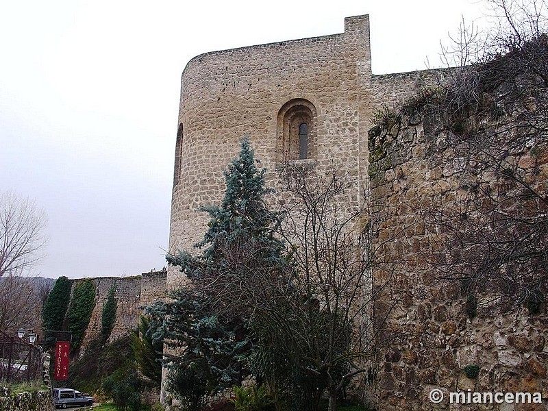 Castillo de Piedra Bermeja