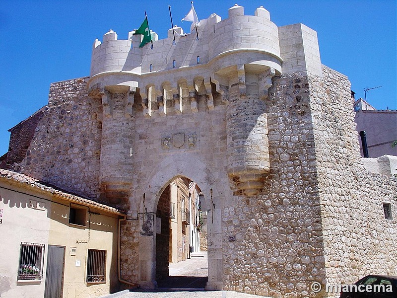 Puerta de Santa María