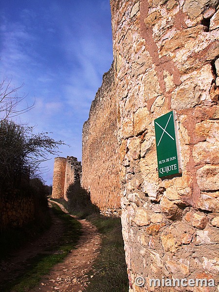 Muralla urbana de Palazuelos