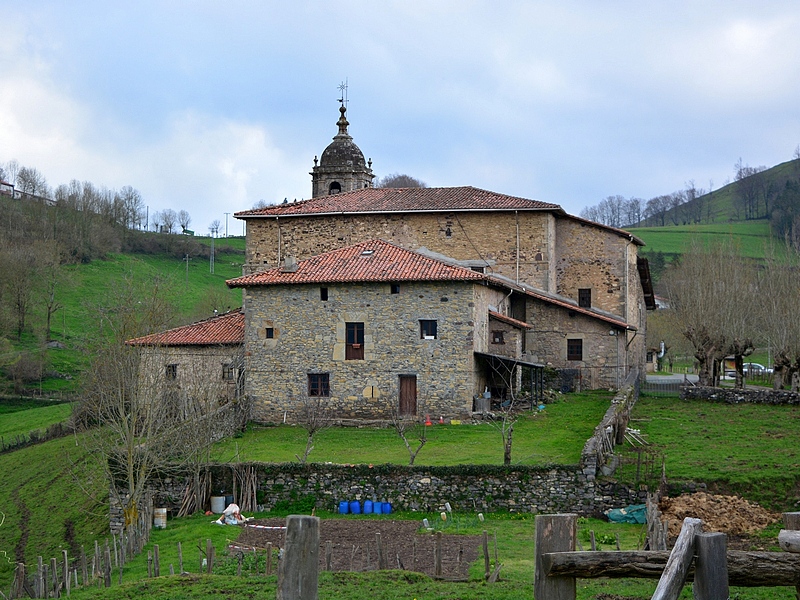 Iglesia de San Martín de Iriaun