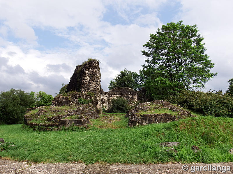 Castillo Gazteluzar