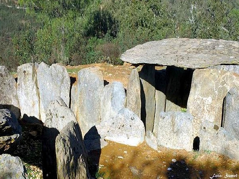 Conjunto Dolménico de El Pozuelo