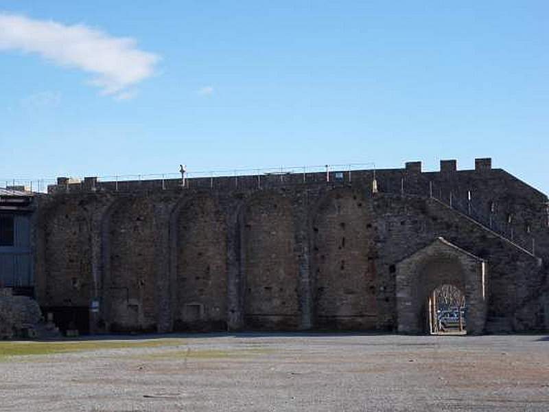 Castillo de Aínsa