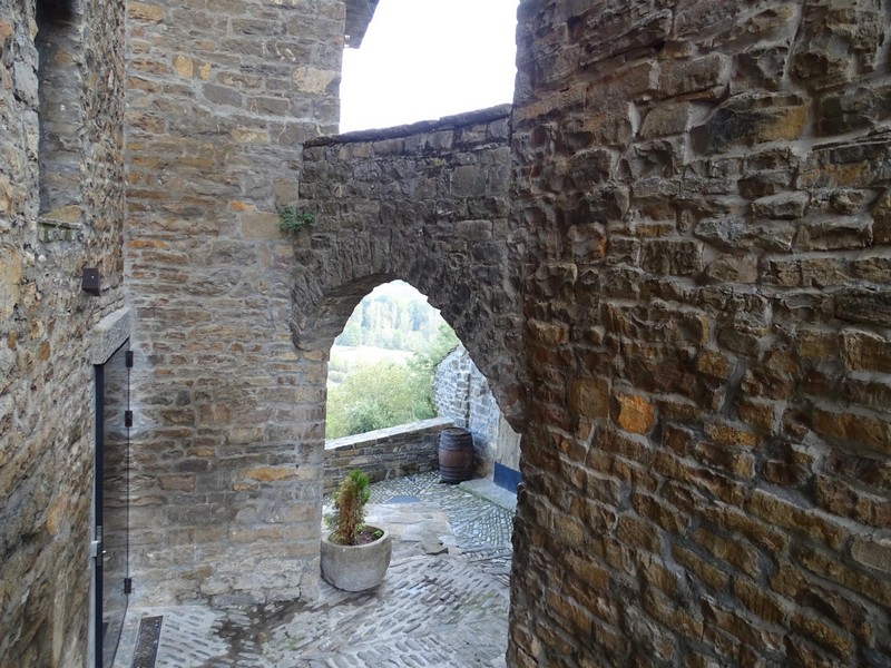 Muralla urbana de Aínsa