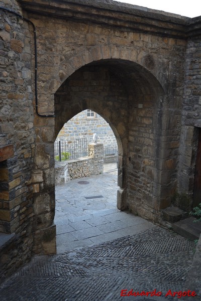 Portal de Afuera