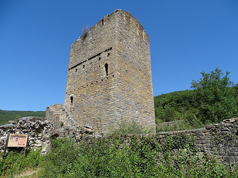 Castillo de Escuer