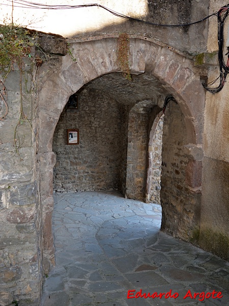 Muralla urbana de Berdún