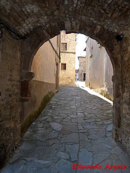 Muralla urbana de Berdún