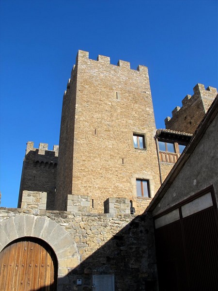 Castillo de Biniés