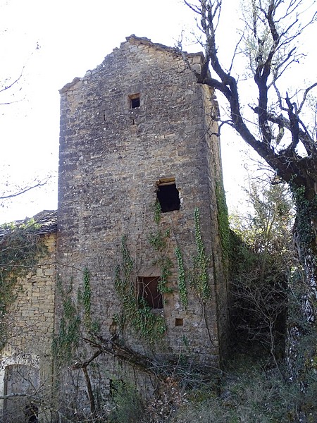 Casa fuerte de El Pamporciello