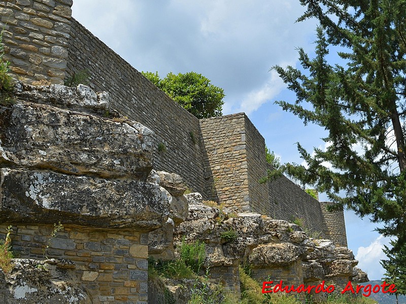 Muralla urbana de Roda de Isábena