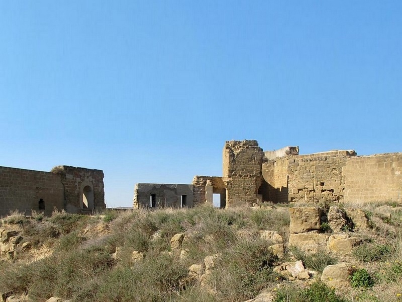 Castillo de Montearagón