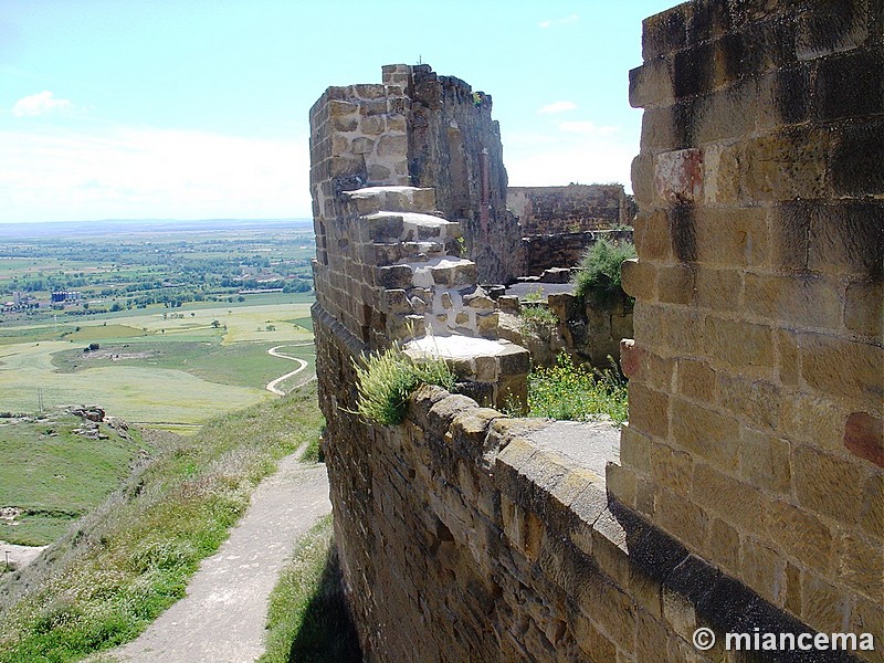 Castillo de Montearagón