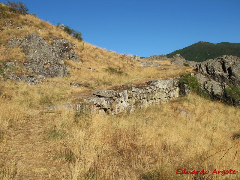 Castillo de Montuerto