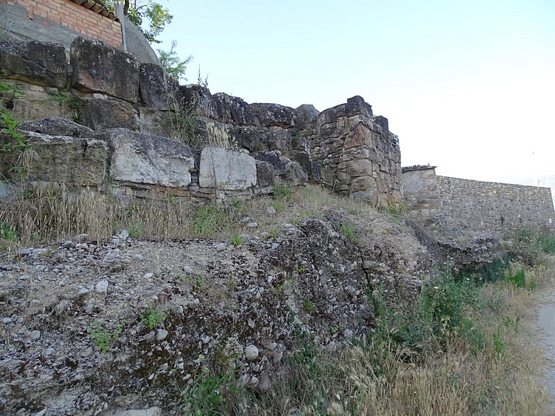 Muralla romana de Aeso